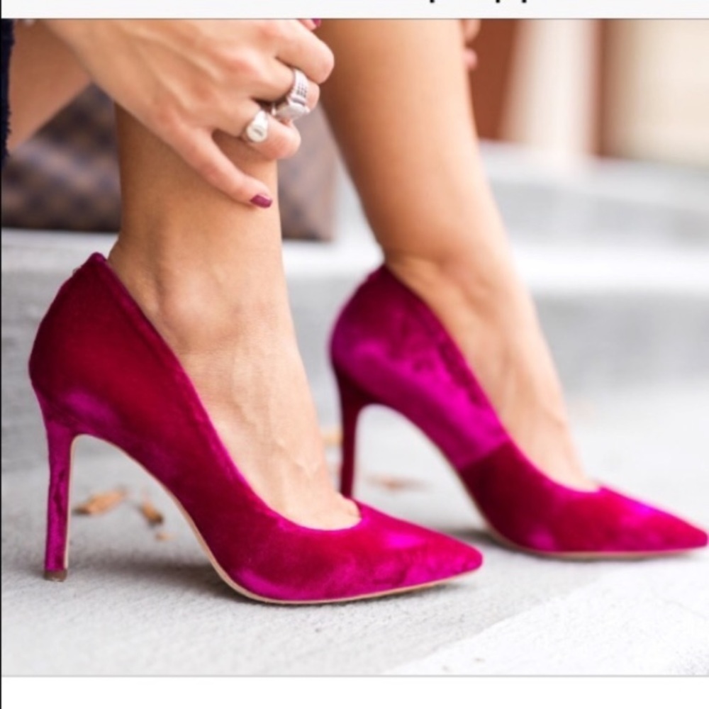 Sam Edelman Hazel Pink Crushed Velvet Pointed Toe High-Heel Pumps Sz 9